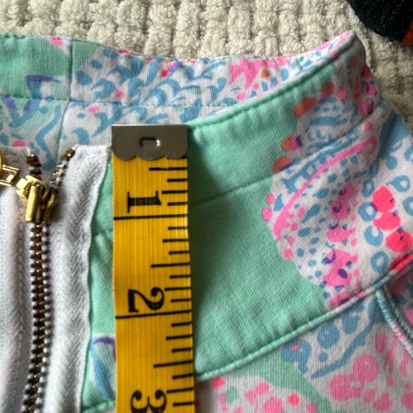 Lilly Pulitzer zip up pullover with front pocket. Mint green/vibrant pinks. XXS - Picture 12 of 16